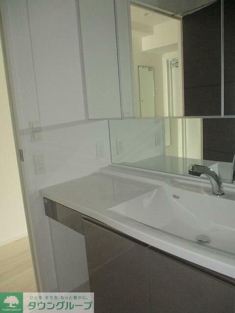 クレストコート志村坂上の物件内観写真