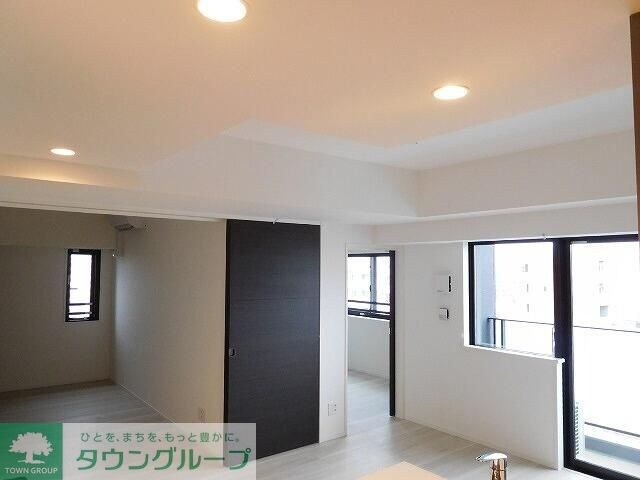 クレストコート志村坂上の物件内観写真