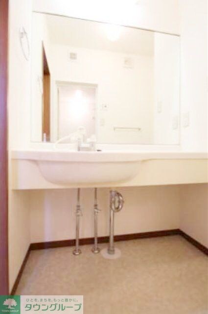 アレイ・ヴィラの物件内観写真