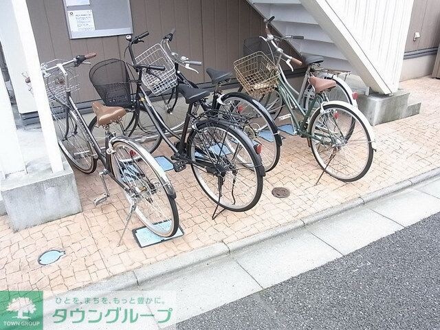 アレイ・ヴィラの物件内観写真