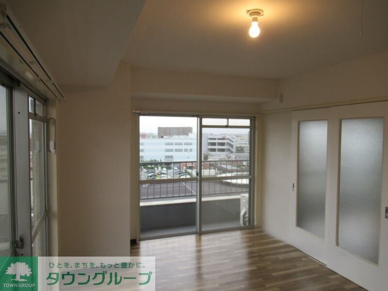 ワコー第3マンションの物件内観写真