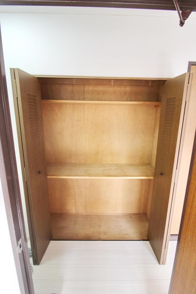 サニーエステートの物件内観写真