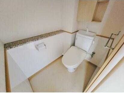 ラ・フォート芦山の物件内観写真