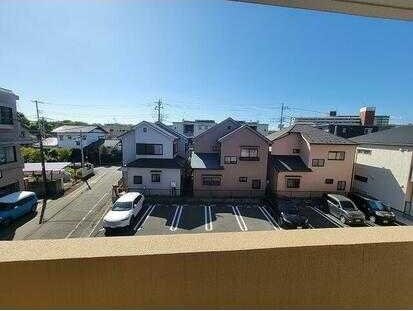 ラ・フォート芦山の物件内観写真