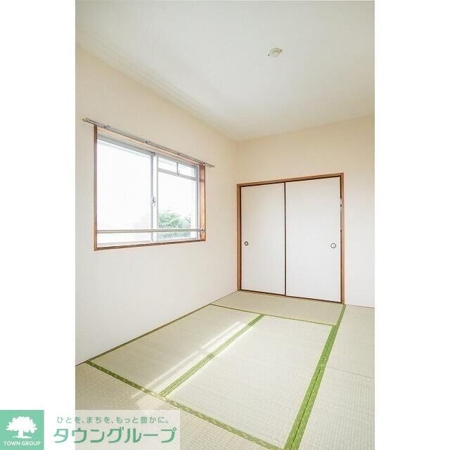 ルミエール松ヶ丘の物件内観写真