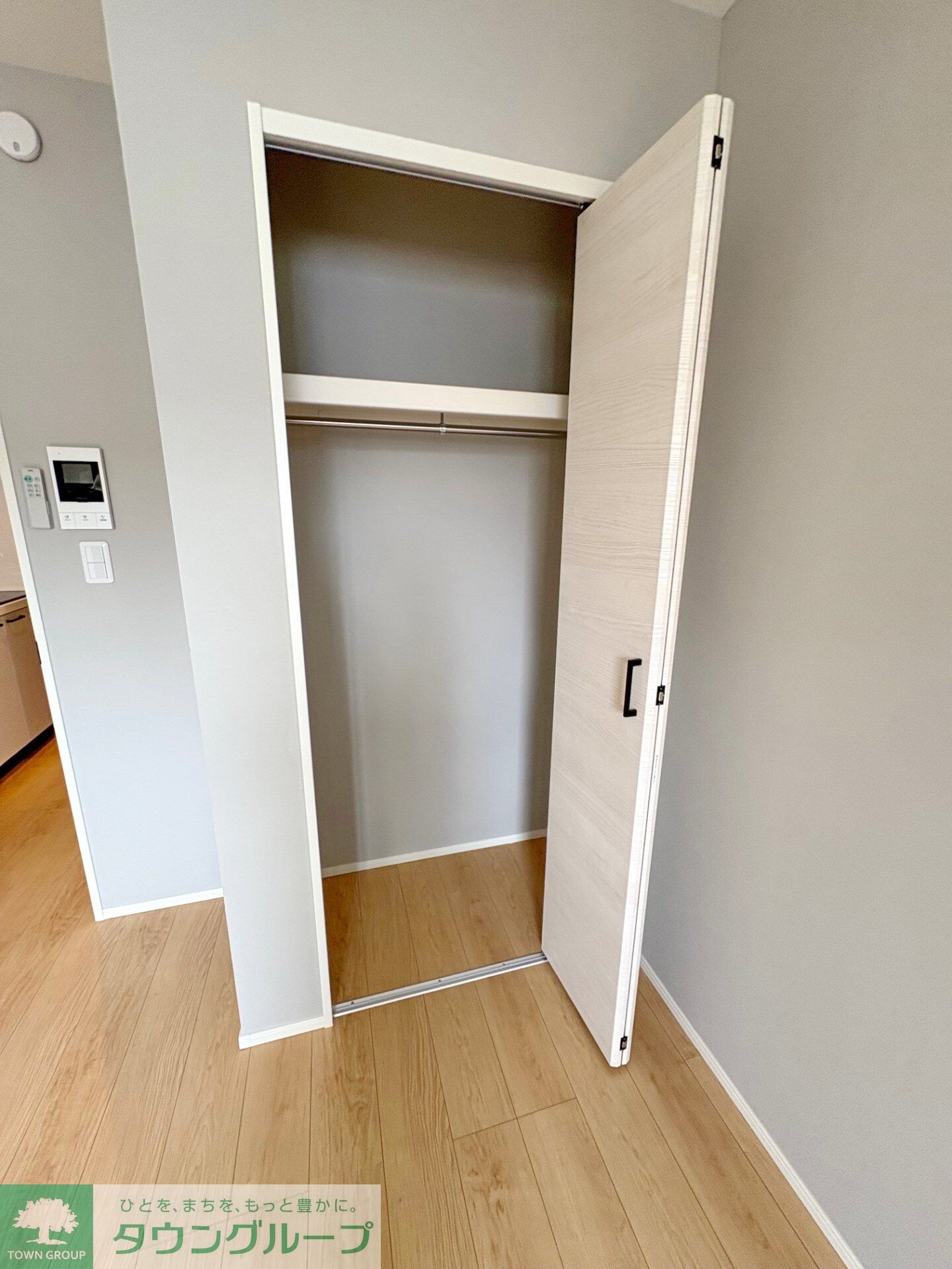 エフプレスト岸町の物件内観写真