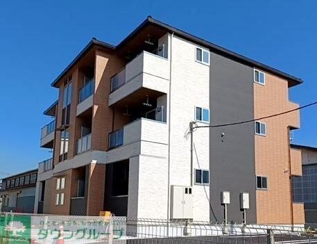 ポローニアFの物件外観写真