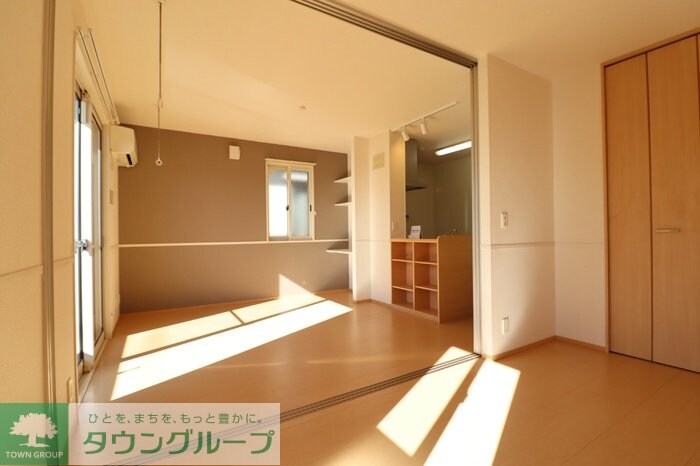 コージーハウス Bの物件内観写真