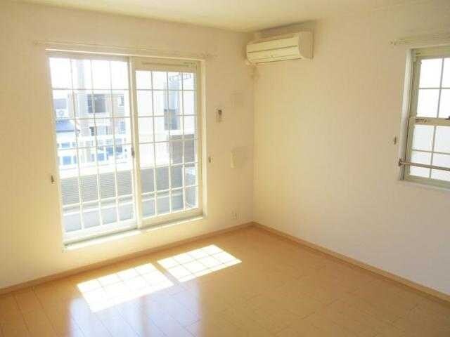 レッド・リーブスIIIの物件内観写真