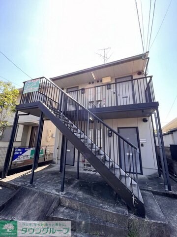 TN高畑の物件外観写真