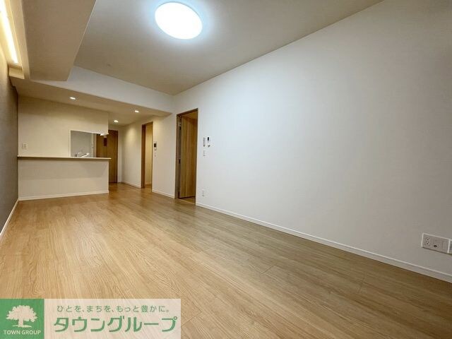 ロイジェント日吉の物件内観写真