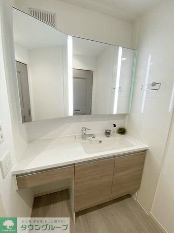 マリポーサ高畑Bの物件内観写真