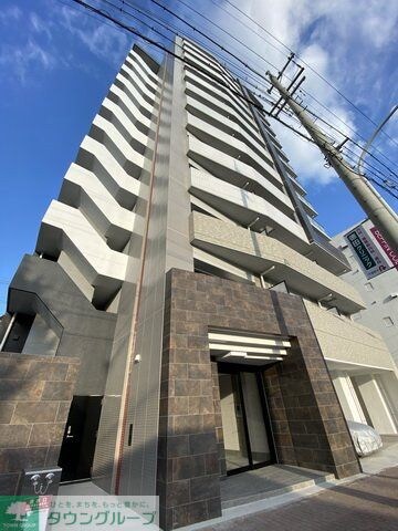 エステシア名駅の物件外観写真