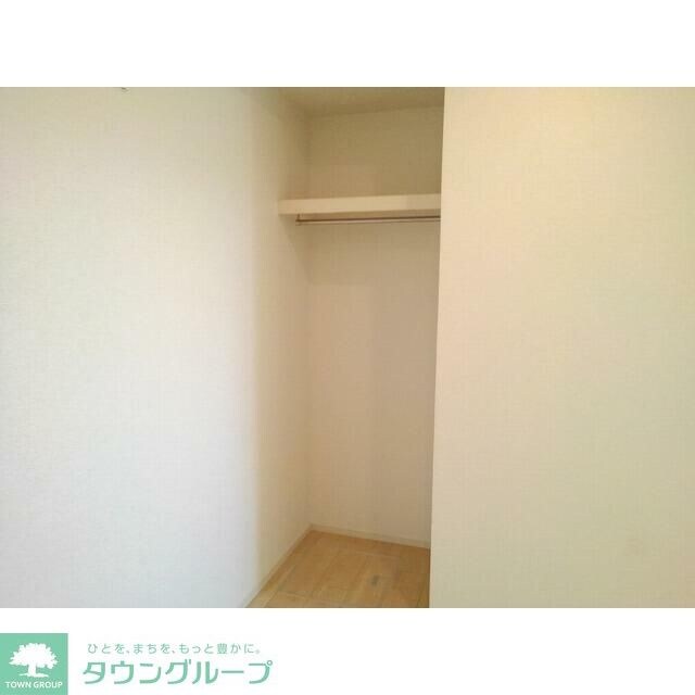 レッド・リーブスVIIの物件内観写真