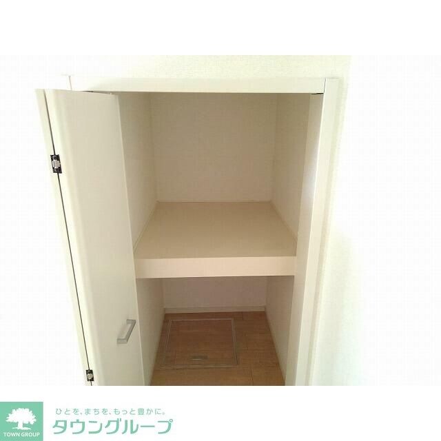 レッド・リーブスVIIの物件内観写真