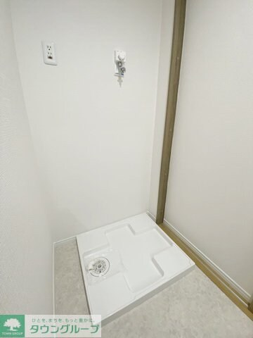 フロンティアの物件内観写真