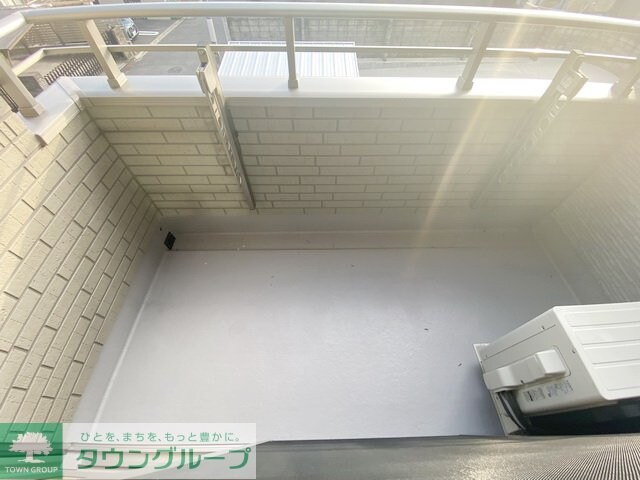 フロンティアの物件内観写真