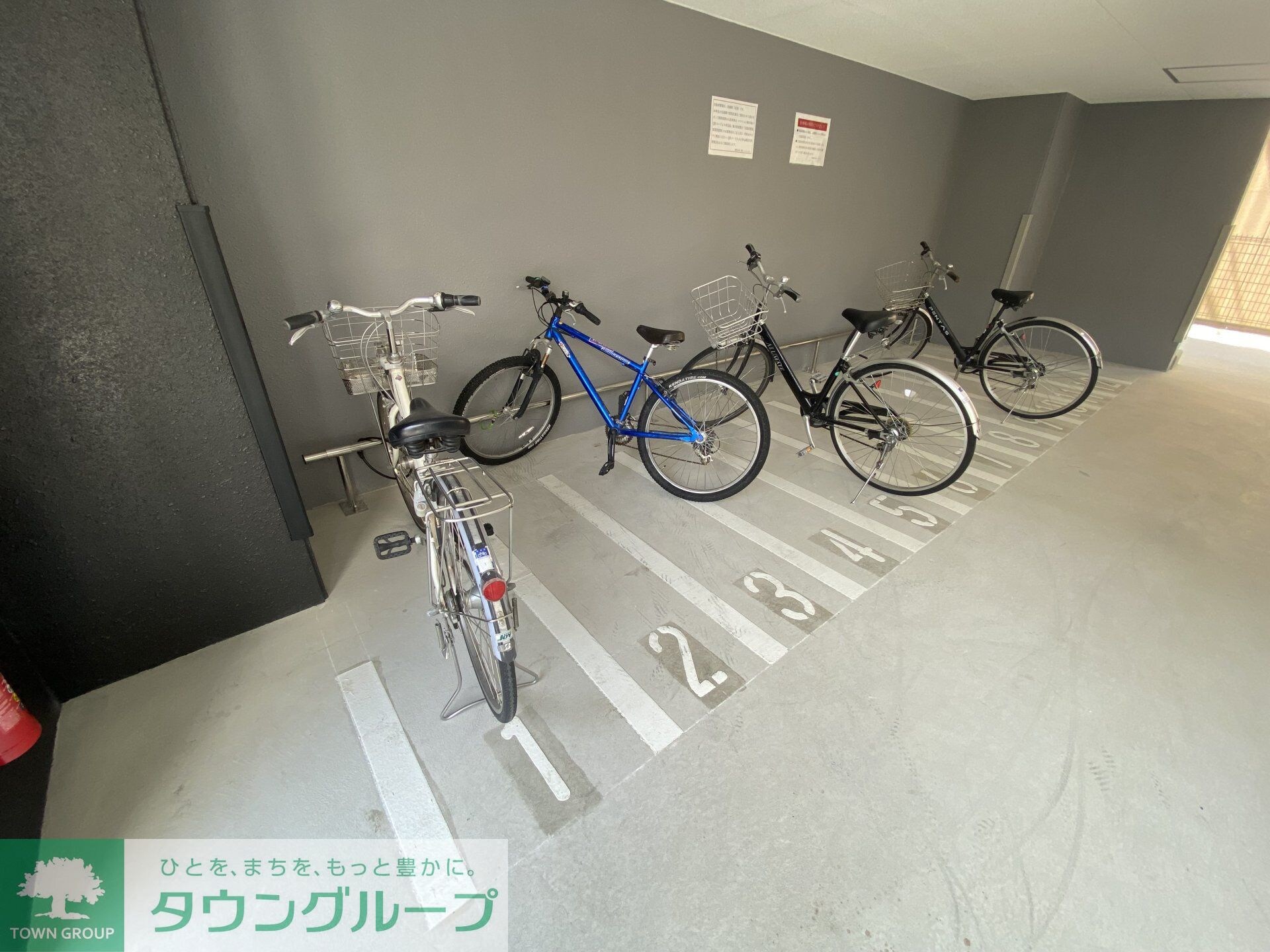 ディアレイシャス名古屋太閤通IIの物件内観写真