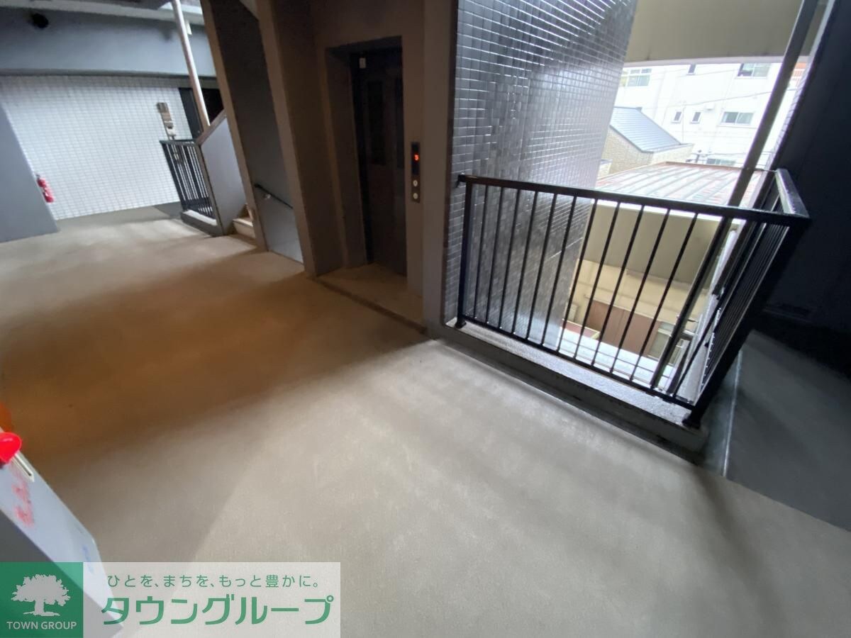 アーデン泉プレミアの物件内観写真