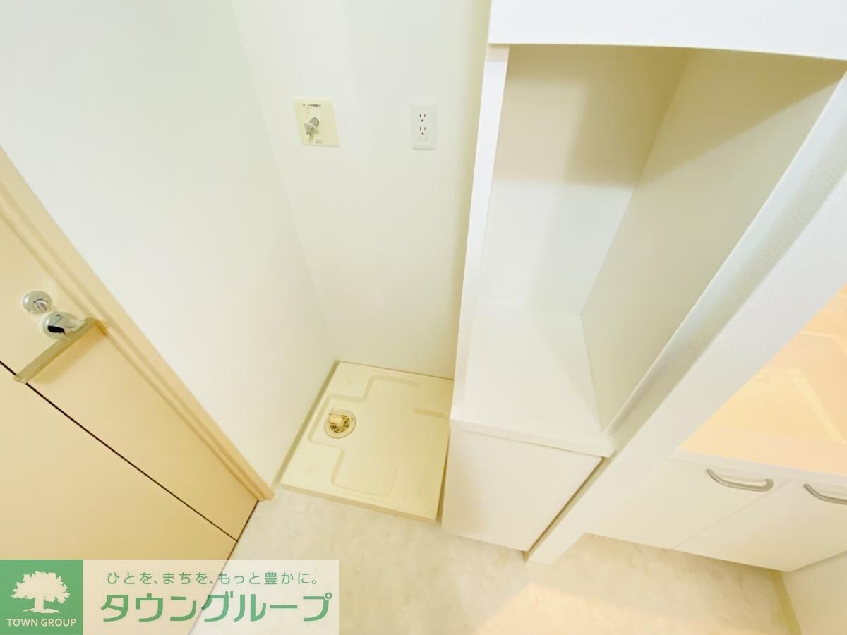 カスタリア栄の物件内観写真