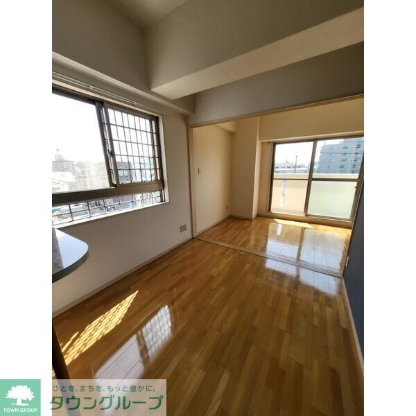 South Valleyの物件内観写真