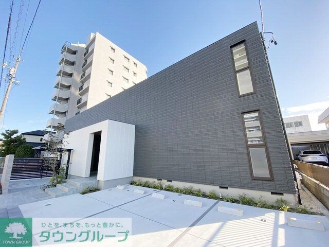 CRESTA神山の物件外観写真