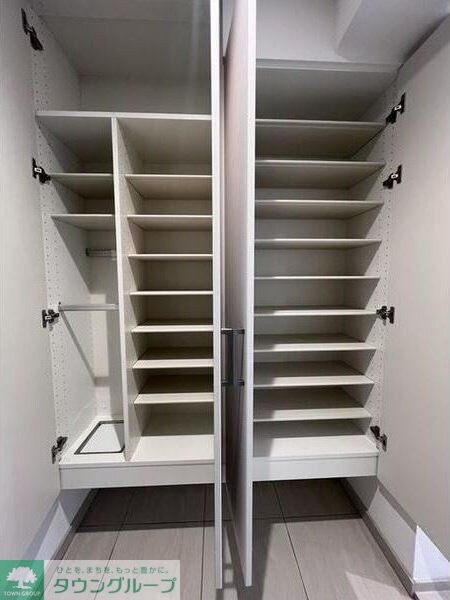 ベルヴュコート名古屋則武の物件内観写真