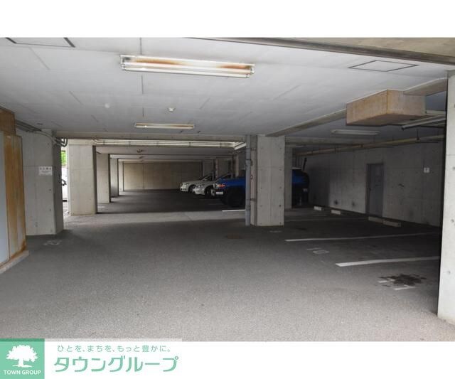 ノーサレンダーの物件内観写真