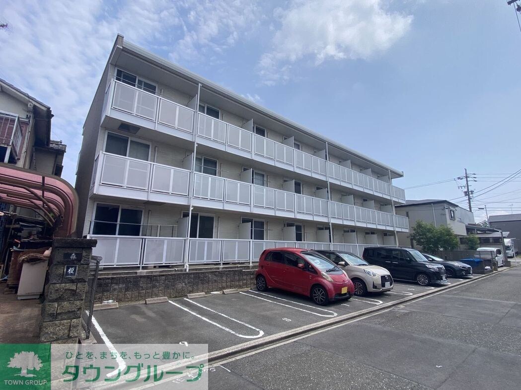 レオパレス大塩の物件外観写真