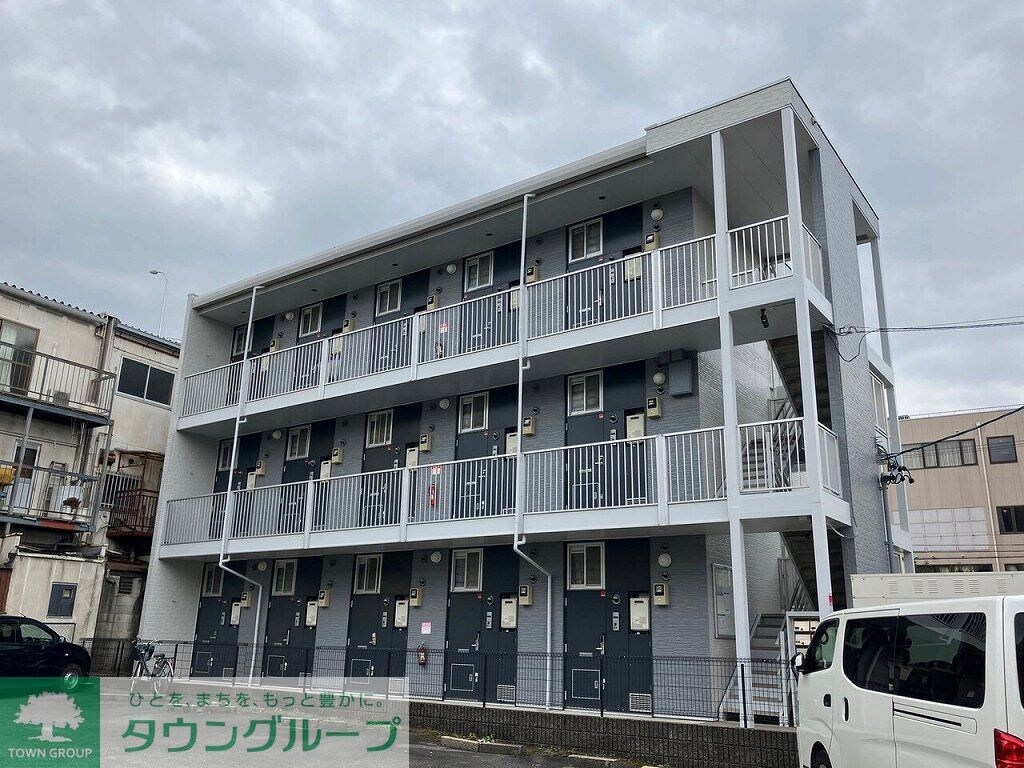 レオパレスプレジール山王の物件外観写真