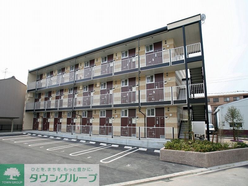 レオパレス城屋敷110の物件外観写真