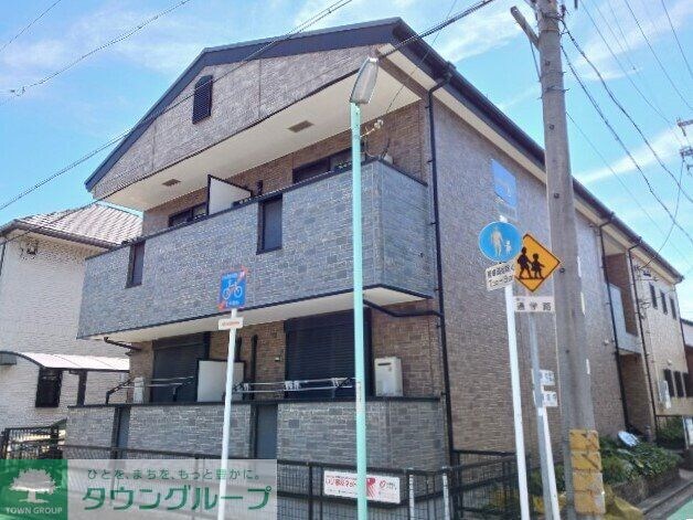 シームリー・ハウスの物件外観写真