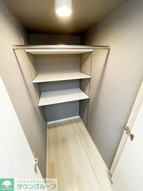 カスタリア栄の物件内観写真