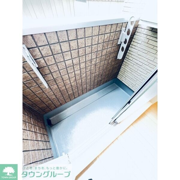 クリスタルガーデンの物件内観写真