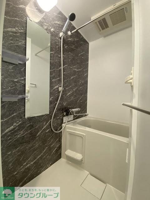 ディアレイシャス大須観音IIIの物件内観写真