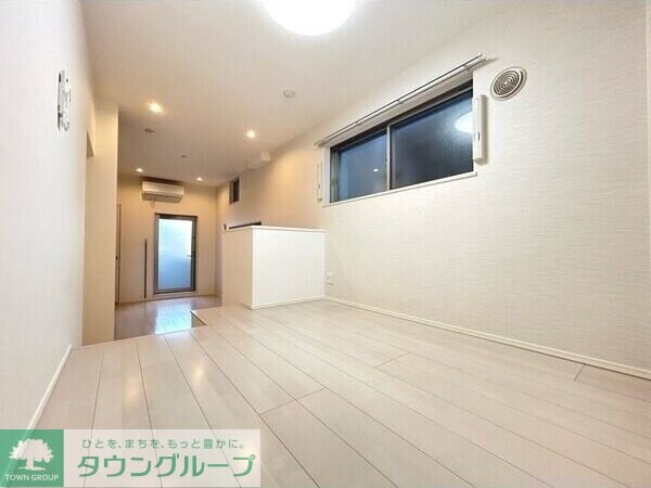 ハーモニーテラス八熊IIの物件内観写真