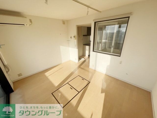 ラクロアの物件内観写真