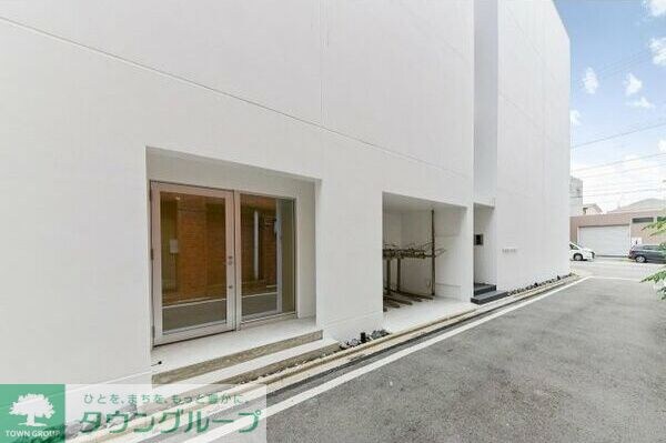 RESENCE CHIKUSAの物件内観写真