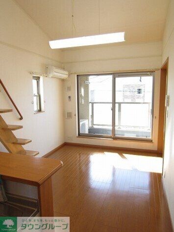 シュティル ブリーゼの物件内観写真