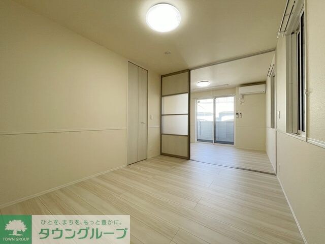 メゾンクレセントII八田の物件内観写真