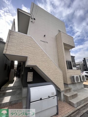 Ampio八田の物件外観写真
