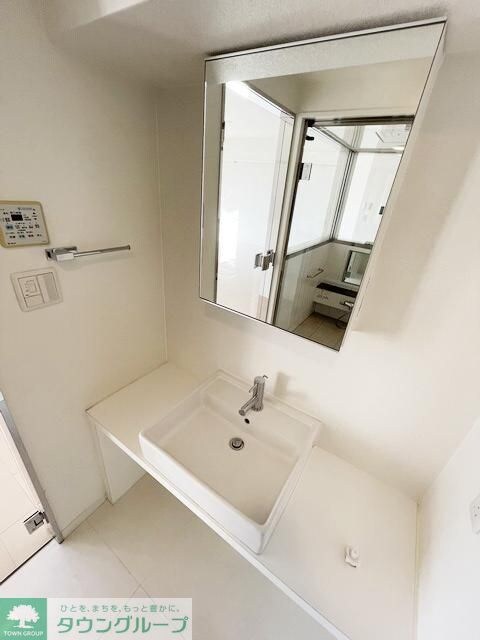 カスタリア伏見の物件内観写真