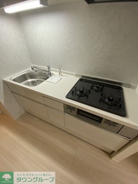 D-room黄金の物件内観写真