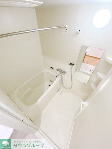 ロイヤルピジョン岩塚の物件内観写真