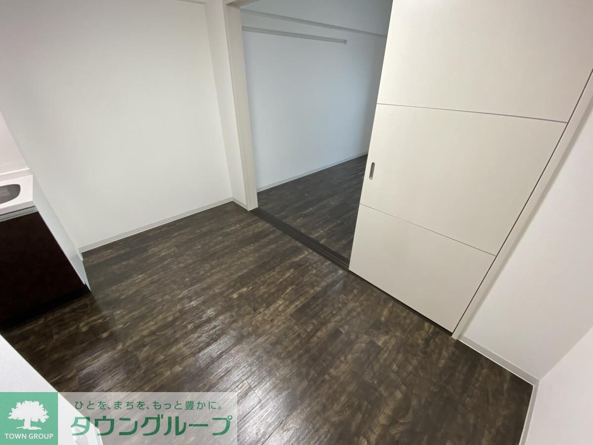 グランパークタワーの物件内観写真