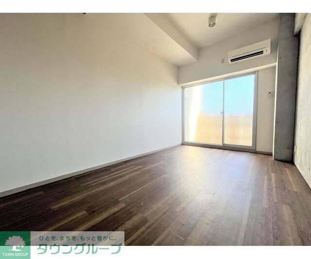 ノーサレンダーの物件内観写真