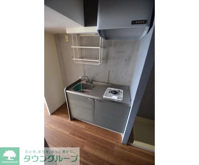 ノーサレンダーの物件内観写真