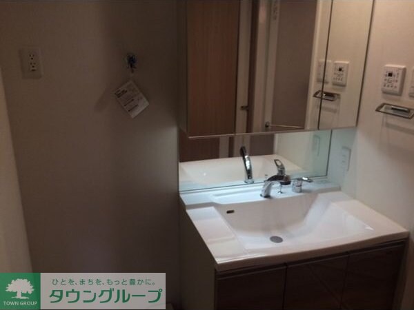 プレサンスロジェ浄心の物件内観写真