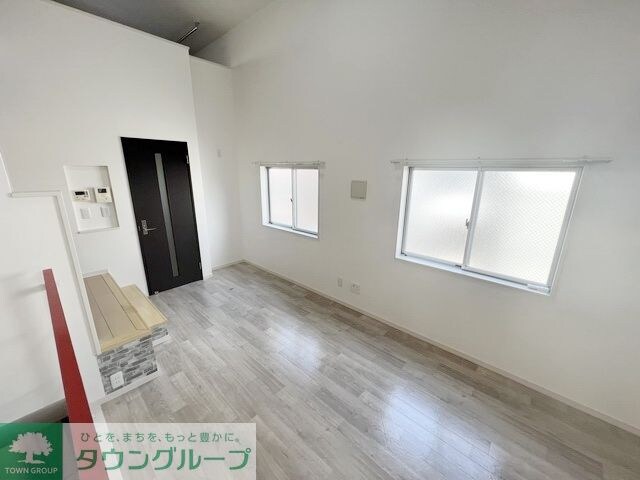 White Hills Eastの物件内観写真