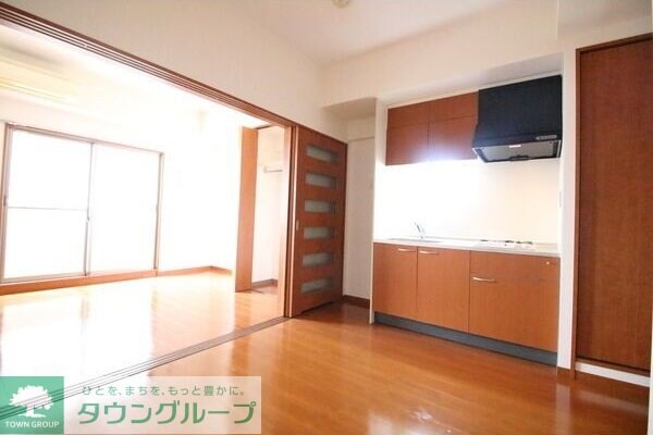 レーベスト志賀本通の物件内観写真